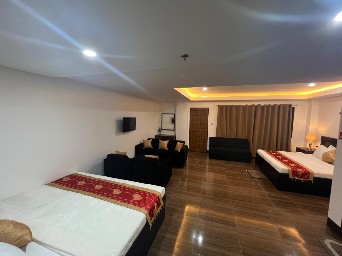 Island Wanderers Inn โกรอน ภายนอก รูปภาพ